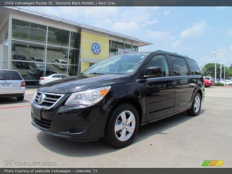 Nocturne Black Metallic / Aero Grey 2009 Volkswagen Routan SE