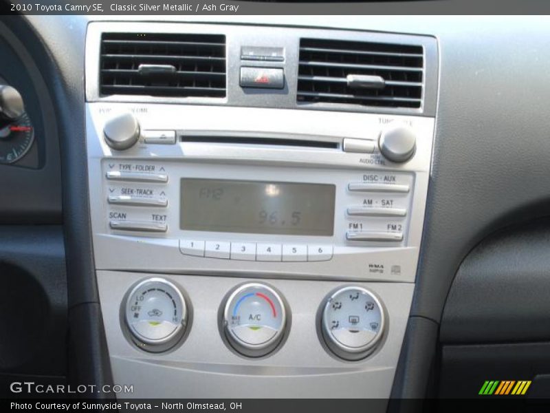 Classic Silver Metallic / Ash Gray 2010 Toyota Camry SE