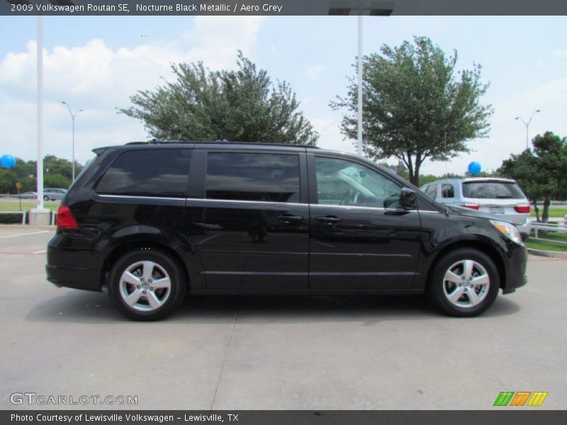 Nocturne Black Metallic / Aero Grey 2009 Volkswagen Routan SE