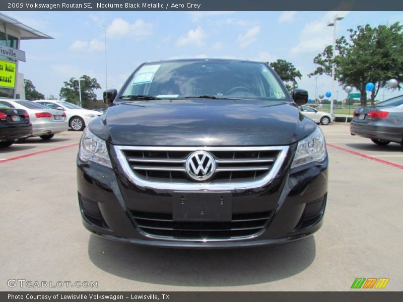 Nocturne Black Metallic / Aero Grey 2009 Volkswagen Routan SE