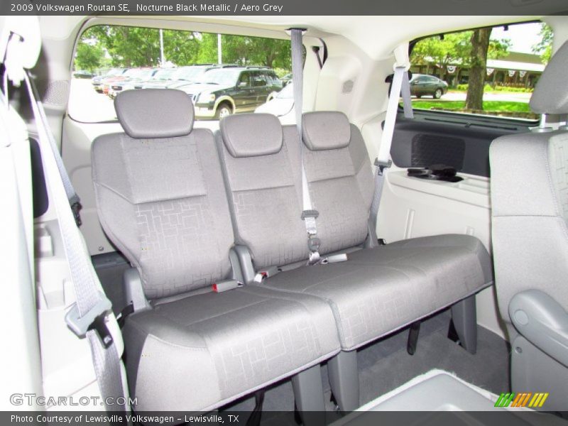 Nocturne Black Metallic / Aero Grey 2009 Volkswagen Routan SE