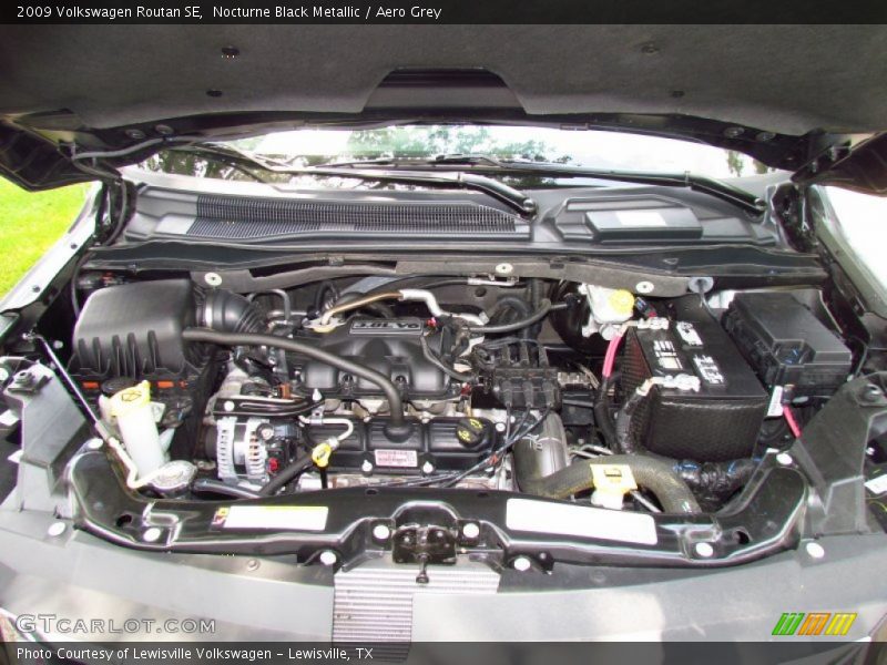 Nocturne Black Metallic / Aero Grey 2009 Volkswagen Routan SE