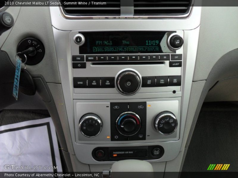Summit White / Titanium 2010 Chevrolet Malibu LT Sedan
