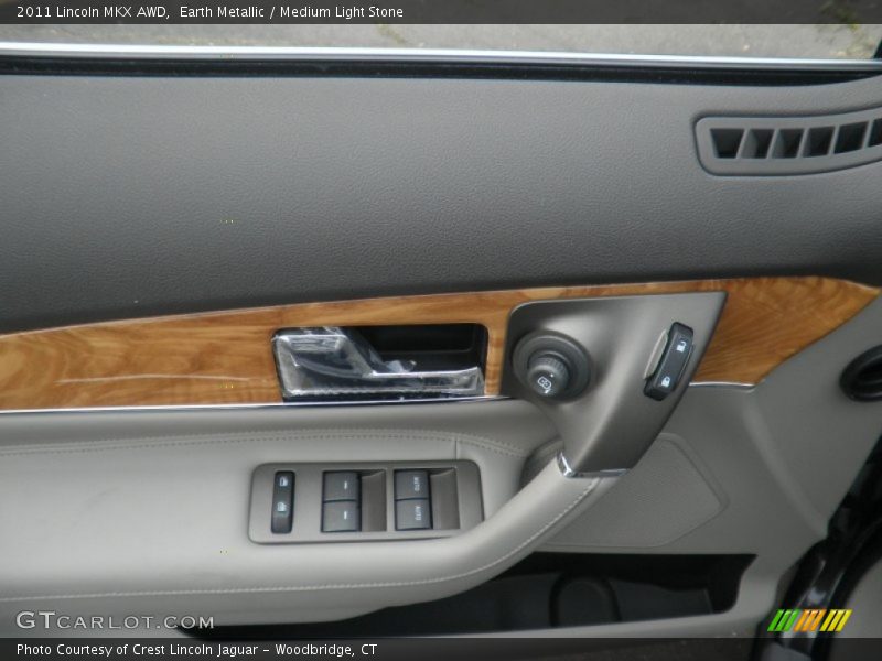 Door Panel of 2011 MKX AWD