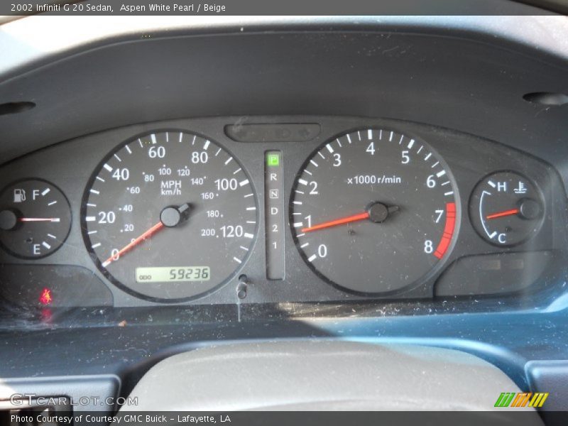 Aspen White Pearl / Beige 2002 Infiniti G 20 Sedan