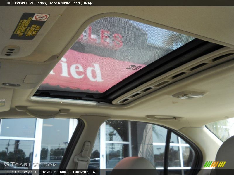 Aspen White Pearl / Beige 2002 Infiniti G 20 Sedan