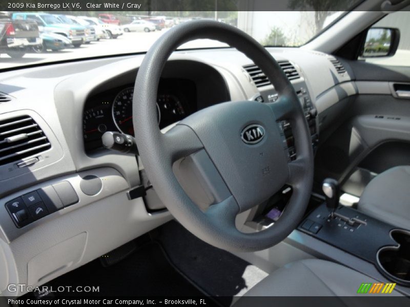 Clear White / Gray 2009 Kia Borrego LX V6