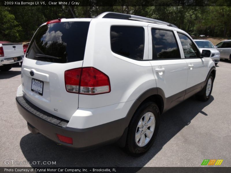 Clear White / Gray 2009 Kia Borrego LX V6