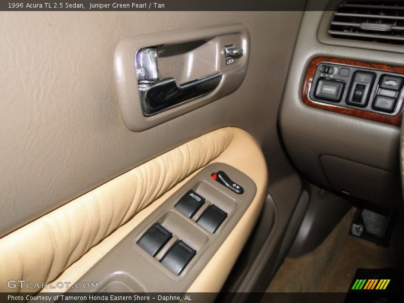 Juniper Green Pearl / Tan 1996 Acura TL 2.5 Sedan
