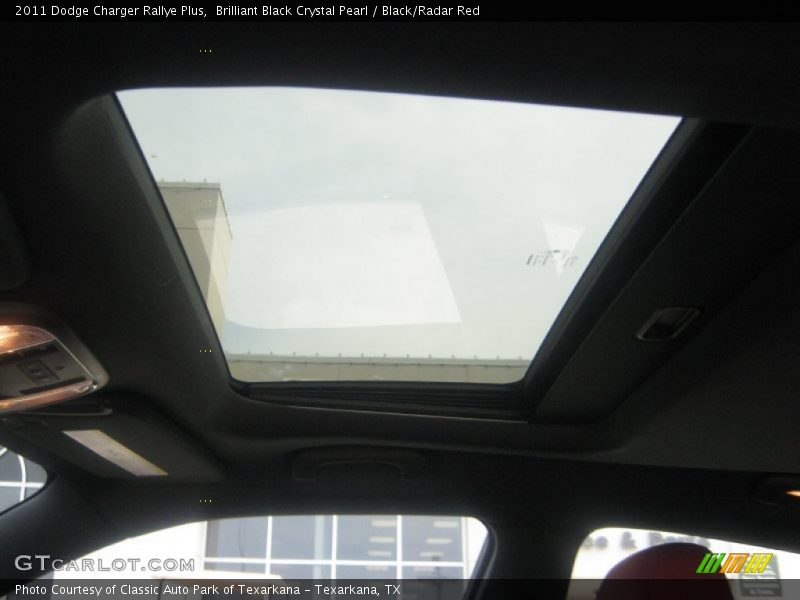 Brilliant Black Crystal Pearl / Black/Radar Red 2011 Dodge Charger Rallye Plus