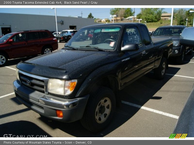 Black Sand Pearl / Gray 2000 Toyota Tacoma Extended Cab 4x4