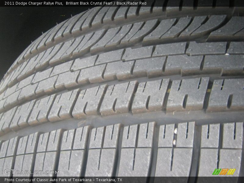 Brilliant Black Crystal Pearl / Black/Radar Red 2011 Dodge Charger Rallye Plus