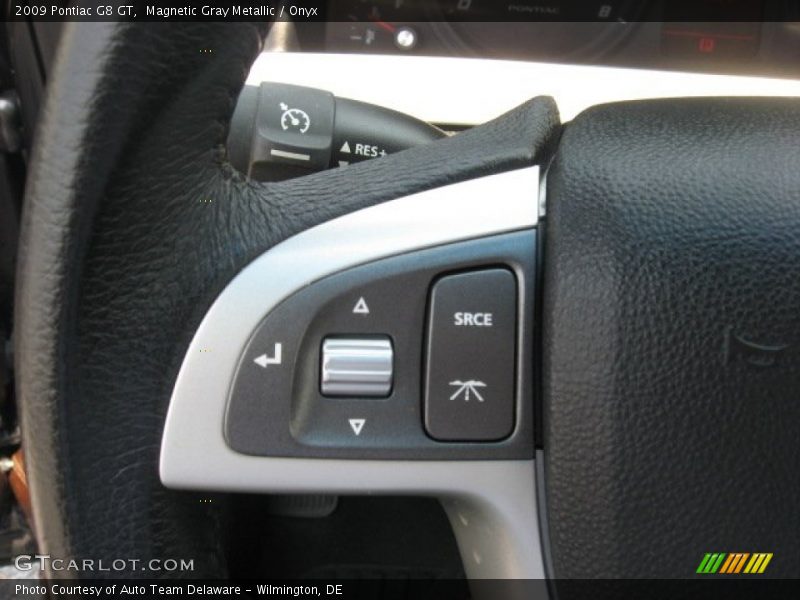 Magnetic Gray Metallic / Onyx 2009 Pontiac G8 GT