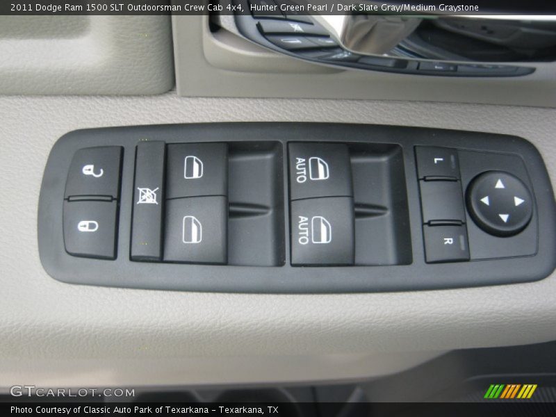 Hunter Green Pearl / Dark Slate Gray/Medium Graystone 2011 Dodge Ram 1500 SLT Outdoorsman Crew Cab 4x4