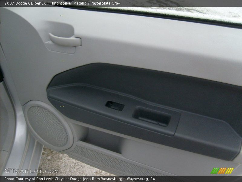Bright Silver Metallic / Pastel Slate Gray 2007 Dodge Caliber SXT