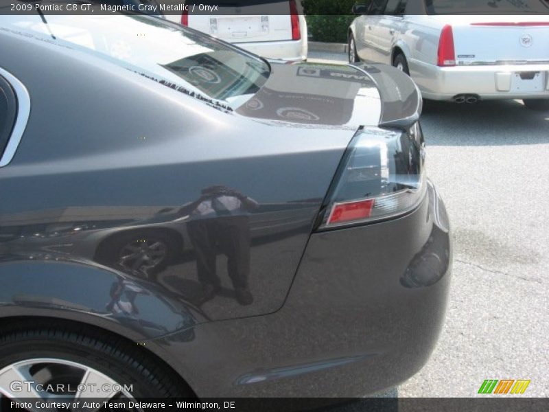 Magnetic Gray Metallic / Onyx 2009 Pontiac G8 GT