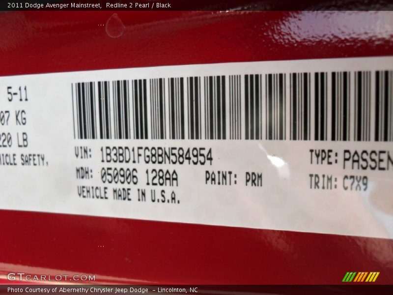 Redline 2 Pearl / Black 2011 Dodge Avenger Mainstreet