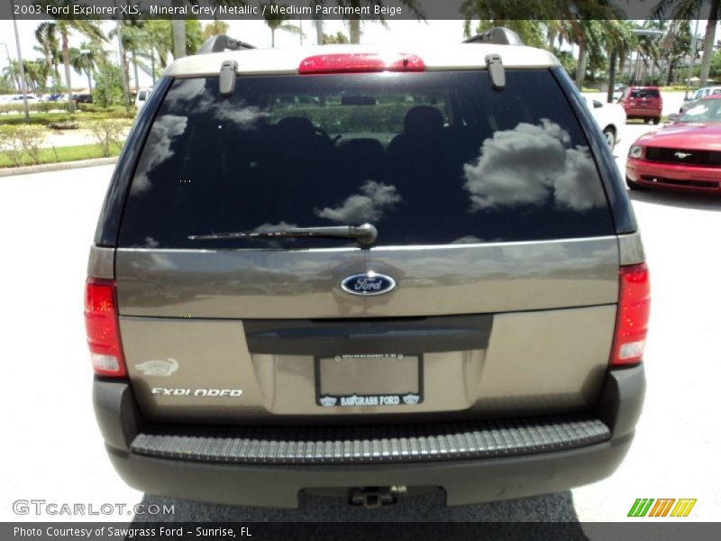 Mineral Grey Metallic / Medium Parchment Beige 2003 Ford Explorer XLS