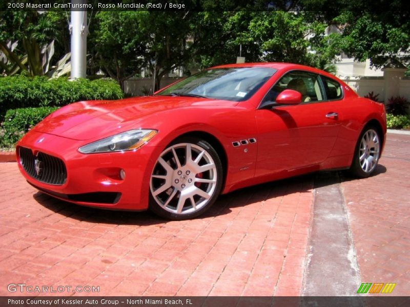 Front 3/4 View of 2008 GranTurismo 