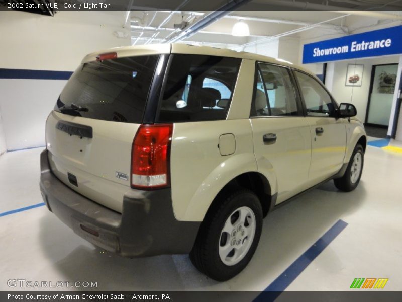Gold / Light Tan 2002 Saturn VUE