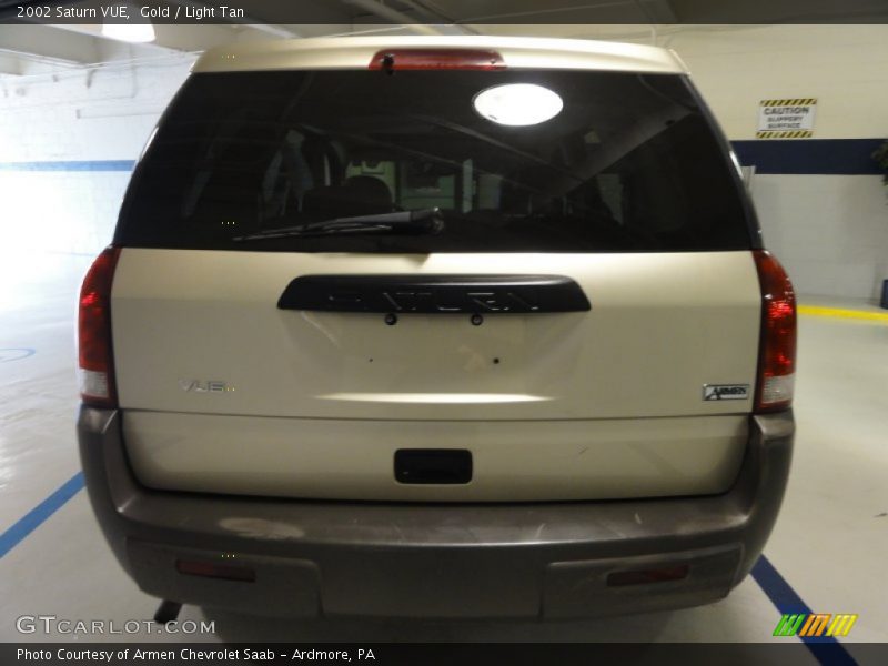 Gold / Light Tan 2002 Saturn VUE