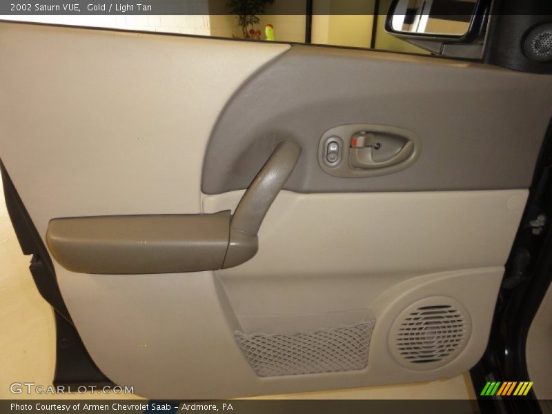 Gold / Light Tan 2002 Saturn VUE
