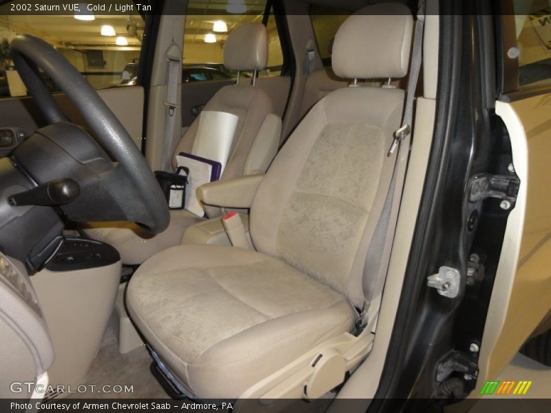 Gold / Light Tan 2002 Saturn VUE