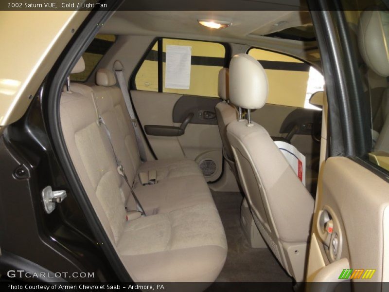Gold / Light Tan 2002 Saturn VUE