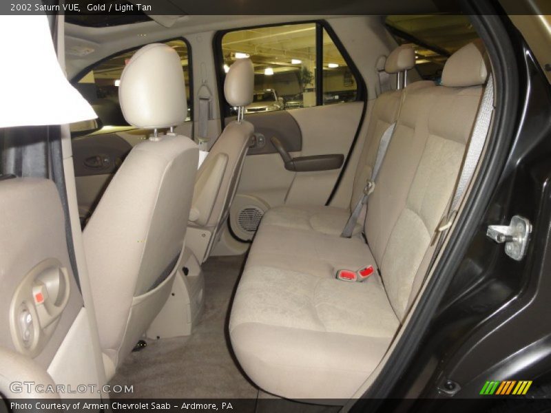 Gold / Light Tan 2002 Saturn VUE