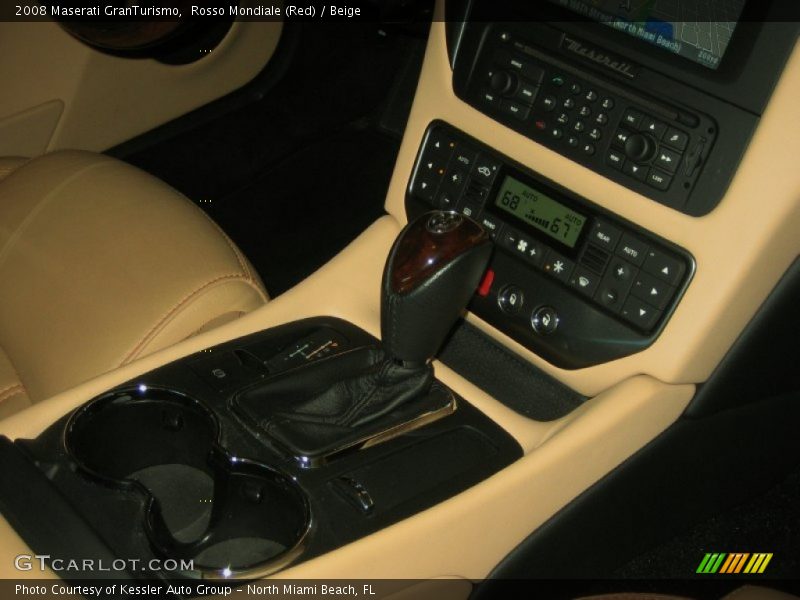 Rosso Mondiale (Red) / Beige 2008 Maserati GranTurismo