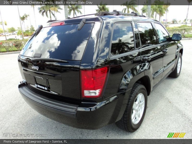 Black / Medium Slate Gray 2007 Jeep Grand Cherokee Laredo