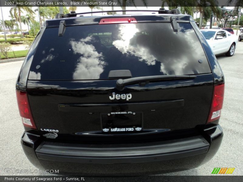 Black / Medium Slate Gray 2007 Jeep Grand Cherokee Laredo