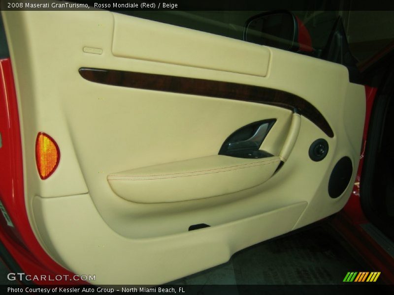 Door Panel of 2008 GranTurismo 