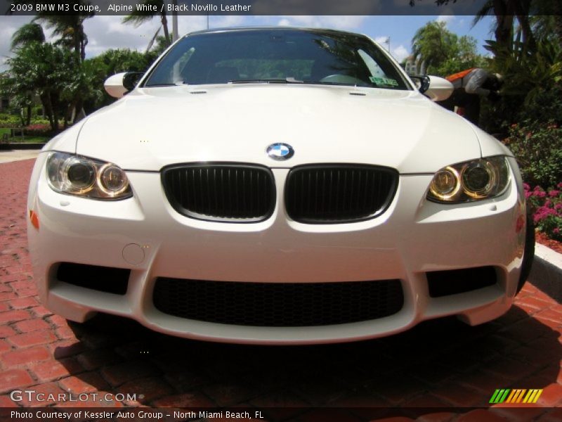 Alpine White / Black Novillo Leather 2009 BMW M3 Coupe