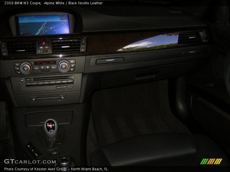 Alpine White / Black Novillo Leather 2009 BMW M3 Coupe