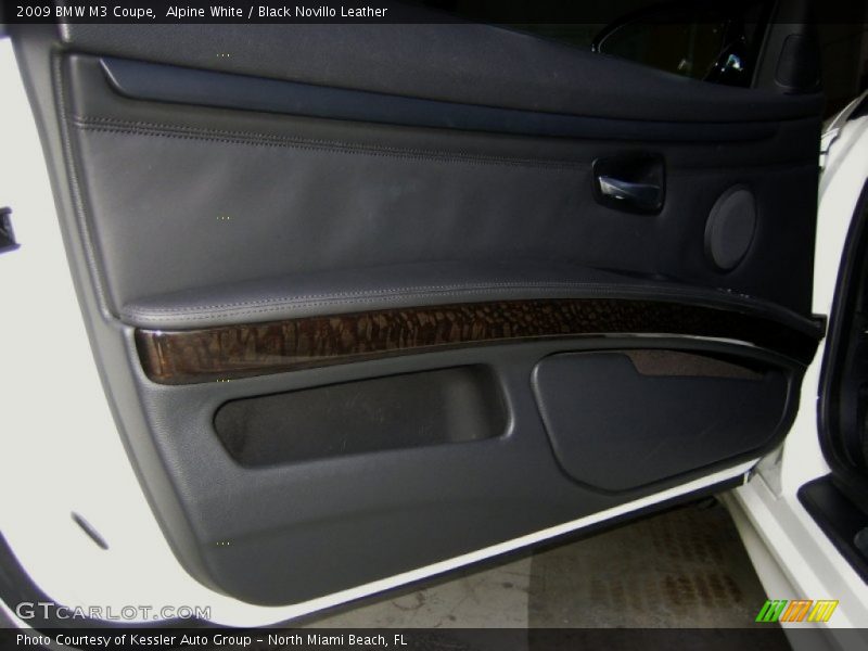 Alpine White / Black Novillo Leather 2009 BMW M3 Coupe