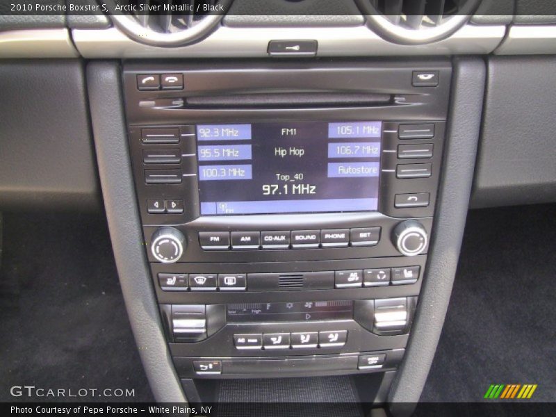 Arctic Silver Metallic / Black 2010 Porsche Boxster S