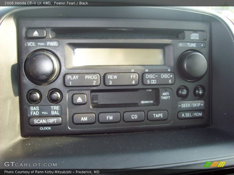 Pewter Pearl / Black 2006 Honda CR-V LX 4WD