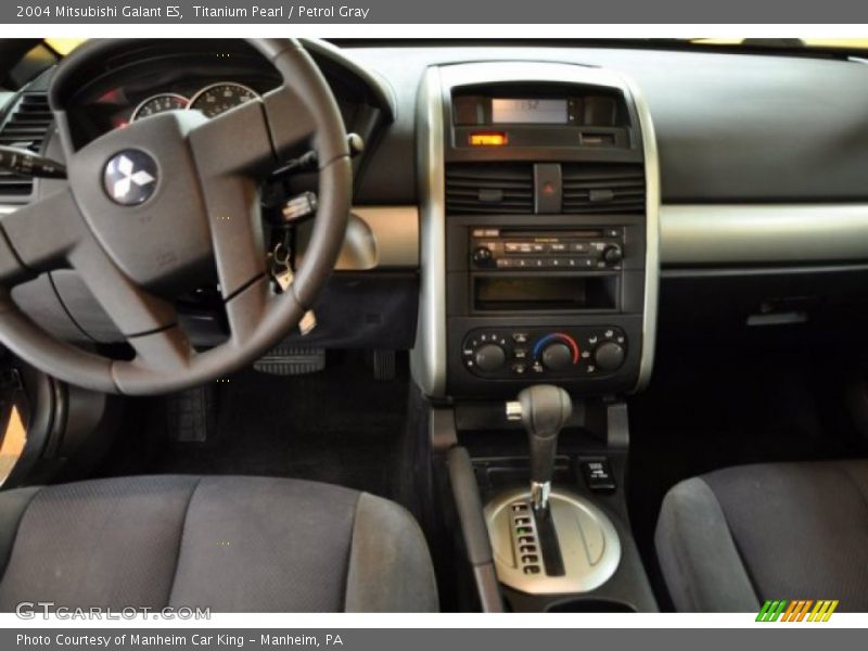Titanium Pearl / Petrol Gray 2004 Mitsubishi Galant ES