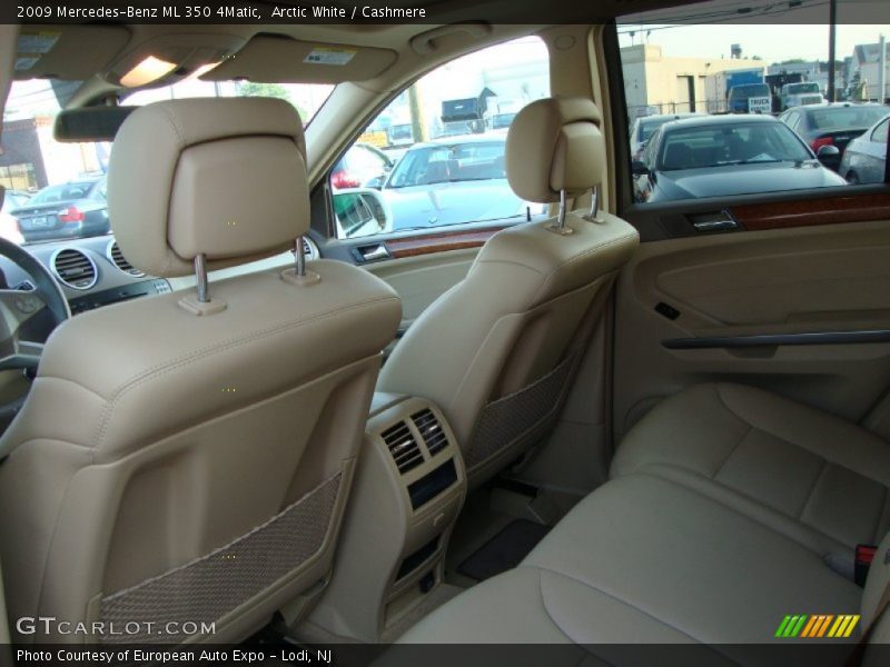 Arctic White / Cashmere 2009 Mercedes-Benz ML 350 4Matic