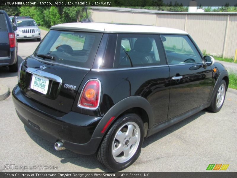 Astro Black Metallic / Black/Grey 2009 Mini Cooper Hardtop