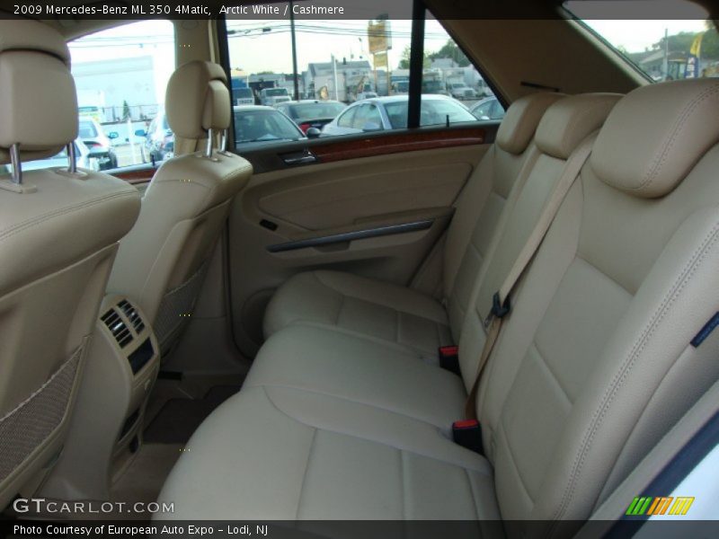 Arctic White / Cashmere 2009 Mercedes-Benz ML 350 4Matic