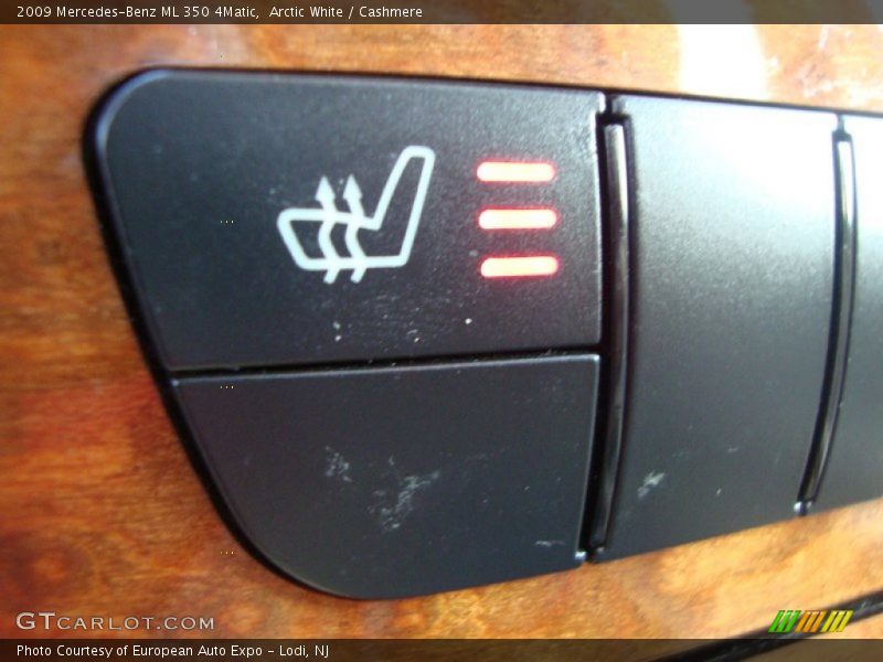 Arctic White / Cashmere 2009 Mercedes-Benz ML 350 4Matic