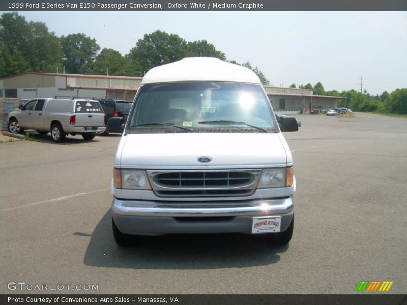 Oxford White / Medium Graphite 1999 Ford E Series Van E150 Passenger Conversion