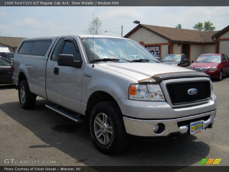 Silver Metallic / Medium Flint 2006 Ford F150 XLT Regular Cab 4x4