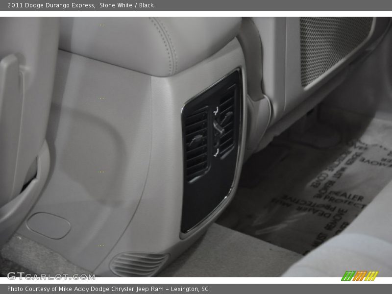 Stone White / Black 2011 Dodge Durango Express