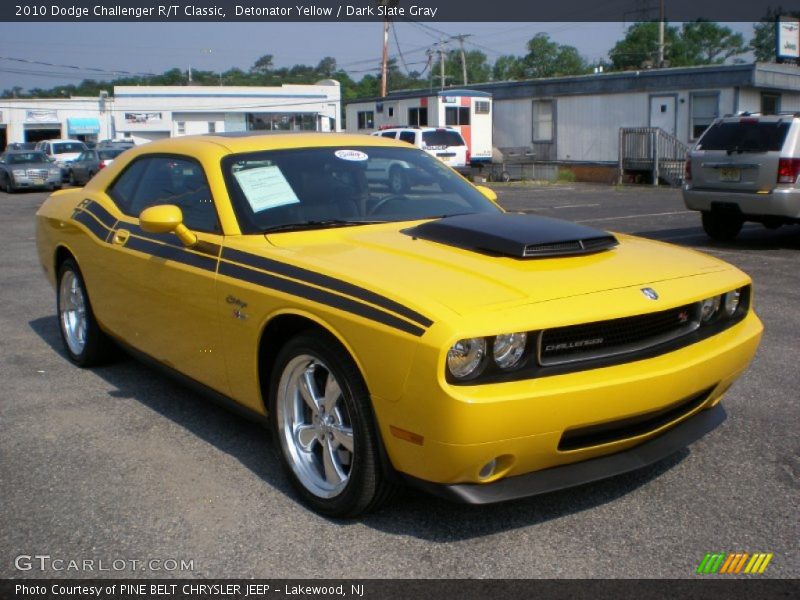 Detonator Yellow / Dark Slate Gray 2010 Dodge Challenger R/T Classic