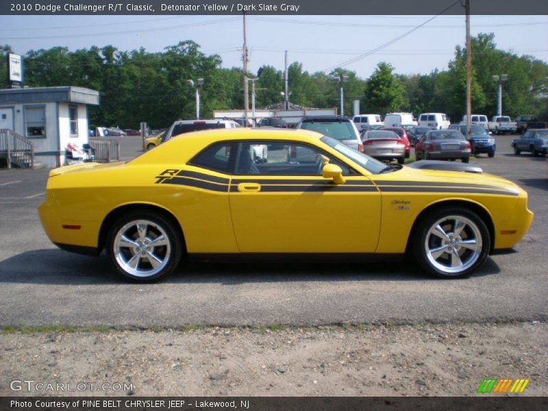 Detonator Yellow / Dark Slate Gray 2010 Dodge Challenger R/T Classic