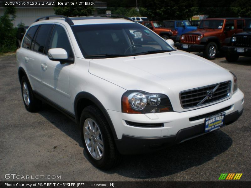 Ice White / Off Black 2008 Volvo XC90 3.2 AWD