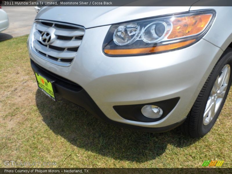 Moonstone Silver / Cocoa Black 2011 Hyundai Santa Fe Limited